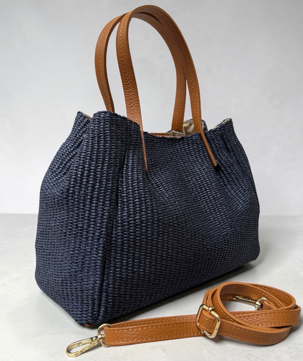 ISLA LUXURY BAG