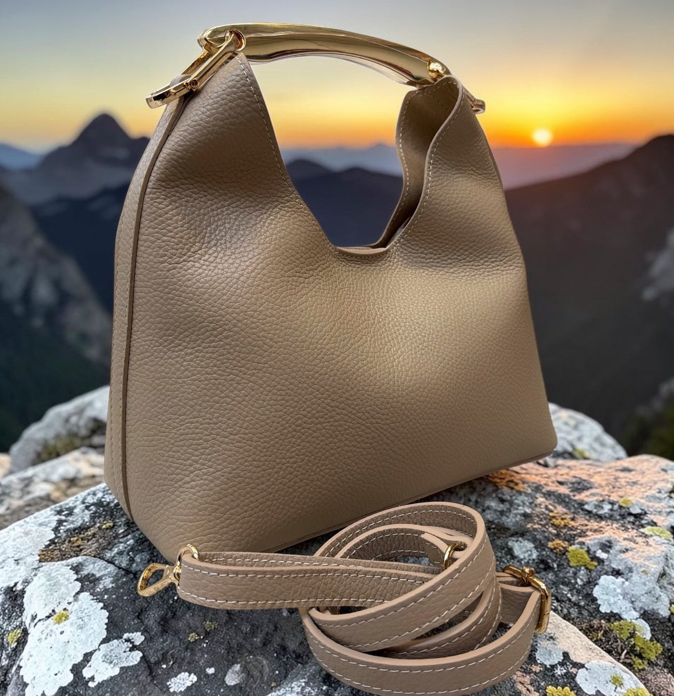 AURELIA EXCLUSIVE BAG